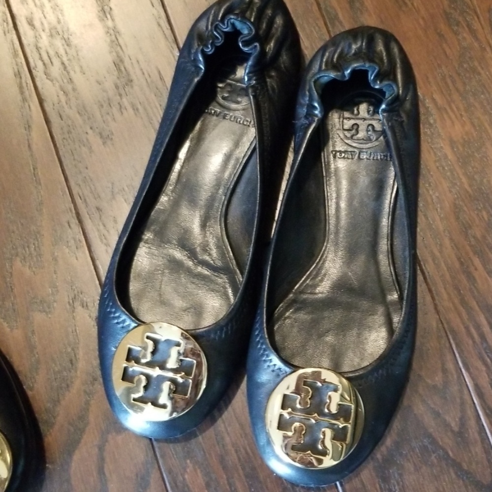 TORY BURCH WEDGES/FLATS 2 PAIR! - Picture 3 of 8